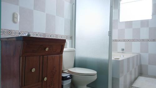 Queen Room with Garden View