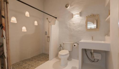 Suite with Garden View