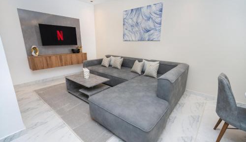 Two-Bedroom Deluxe Apartment