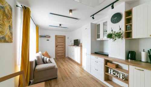 One-Bedroom Apartment with Garden
