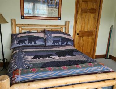 Economy Triple Room with Shared Bathroom