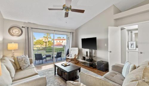 Two-Bedroom Apartment with Pool View