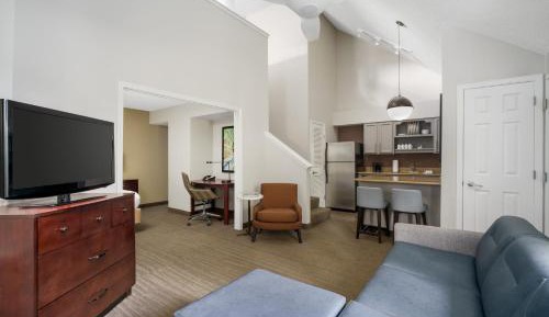 Two-Bedroom Suite