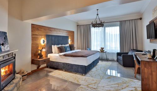 Quadruple Room with Lake View