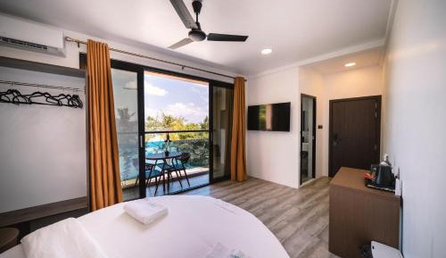 Honeymoon Suite with Sea View