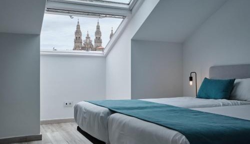 Double or Twin Room with City View