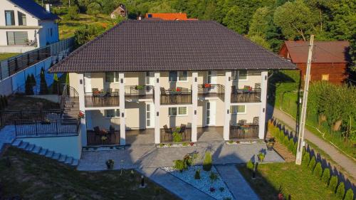 Queen Room with Balcony