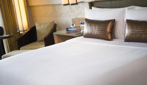 Deluxe Room King