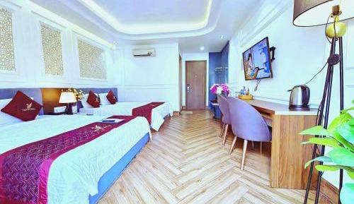 Deluxe Family Room