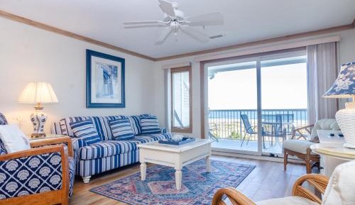 Three-Bedroom Apartment - Oceanfront