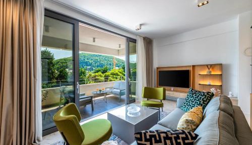 Two-Bedroom Superior Apartment