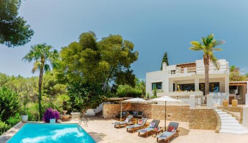 Villa with Sea View
