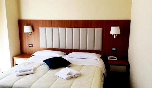 Economy Triple Room
