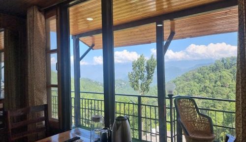 Family Room with Mountain View