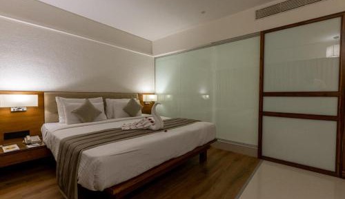 Luxury Room with 20% discount on Food & Soft Beverage
