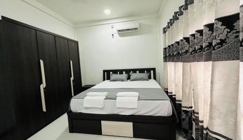 Double Room with Private Bathroom