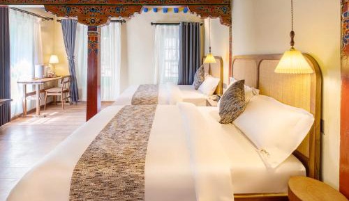 Twin Room with Private Bathroom