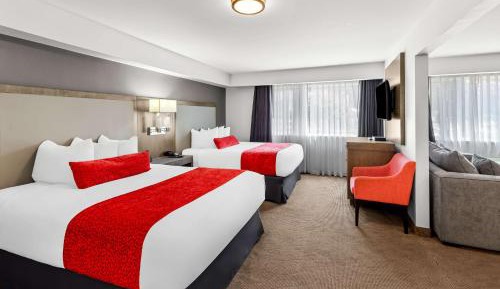 Family Room with Two Queen Beds - Non-Smoking