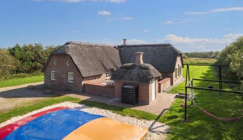 Seven-Bedroom Holiday Home