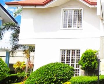 Three-Bedroom Townhouse