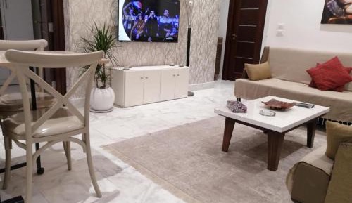 Two-Bedroom Deluxe Apartment