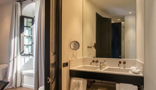 Deluxe Double Room with Views