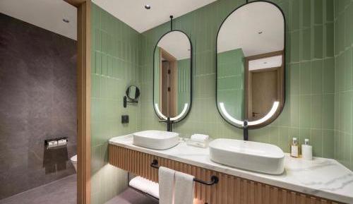 One-Bedroom Suite
