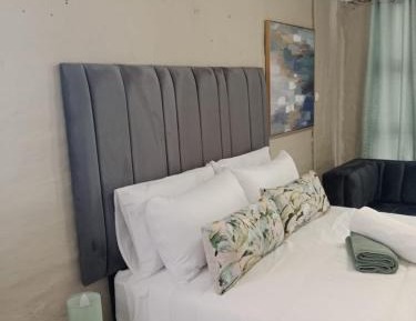 Deluxe Double Room with Shower