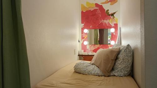 Single Room with Shared Shower and Toilet