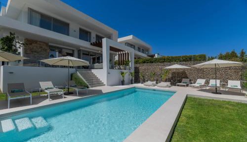 Villa with Sea View