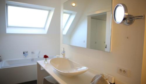 Deluxe Double Room with Garden View