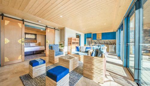 Deluxe Villa