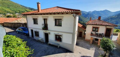 Five-Bedroom House