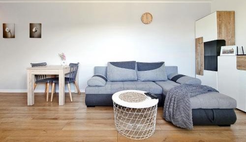 One-Bedroom Apartment with Balcony
