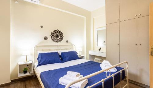 One-Bedroom Apartment with Garden View