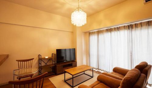 Three-Bedroom Apartment with Ocean View