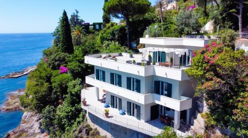 Villa with Sea View