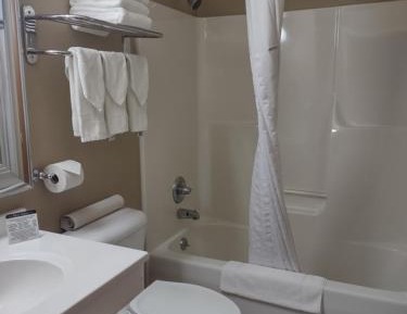 Studio Suite with Two Queen Beds - Non-Smoking