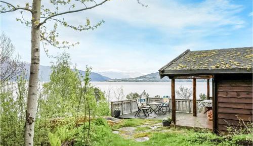 Two-Bedroom Holiday Home