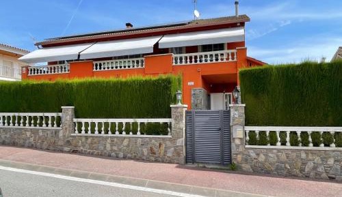 Three-Bedroom Apartment with Private Pool