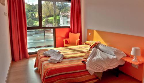 One-Bedroom Apartment (2 Adults)