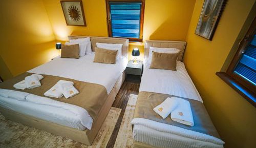 Classic Quadruple Room
