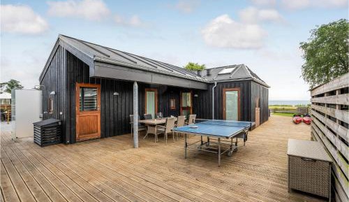 Four-Bedroom Holiday Home