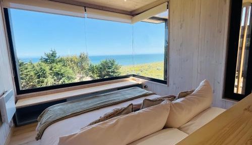 Studio Apartment with Sea View