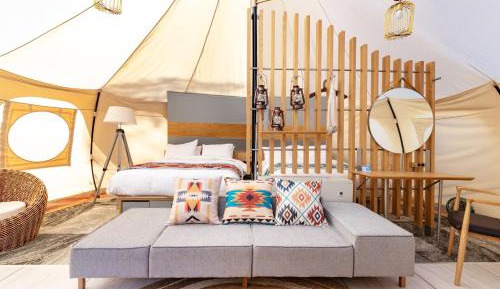 Tent