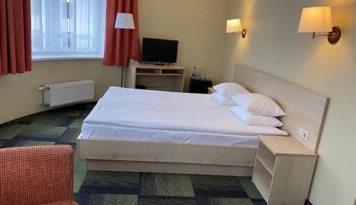 Deluxe Double Room with Bath