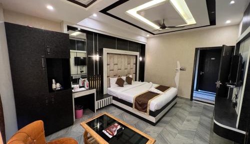 Superior King Room