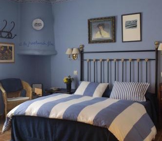 Standard Double Room with Garden View