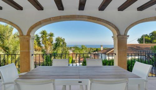 Villa with Sea View