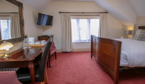 Standard Double Room with Double Bed - Non-Smoking